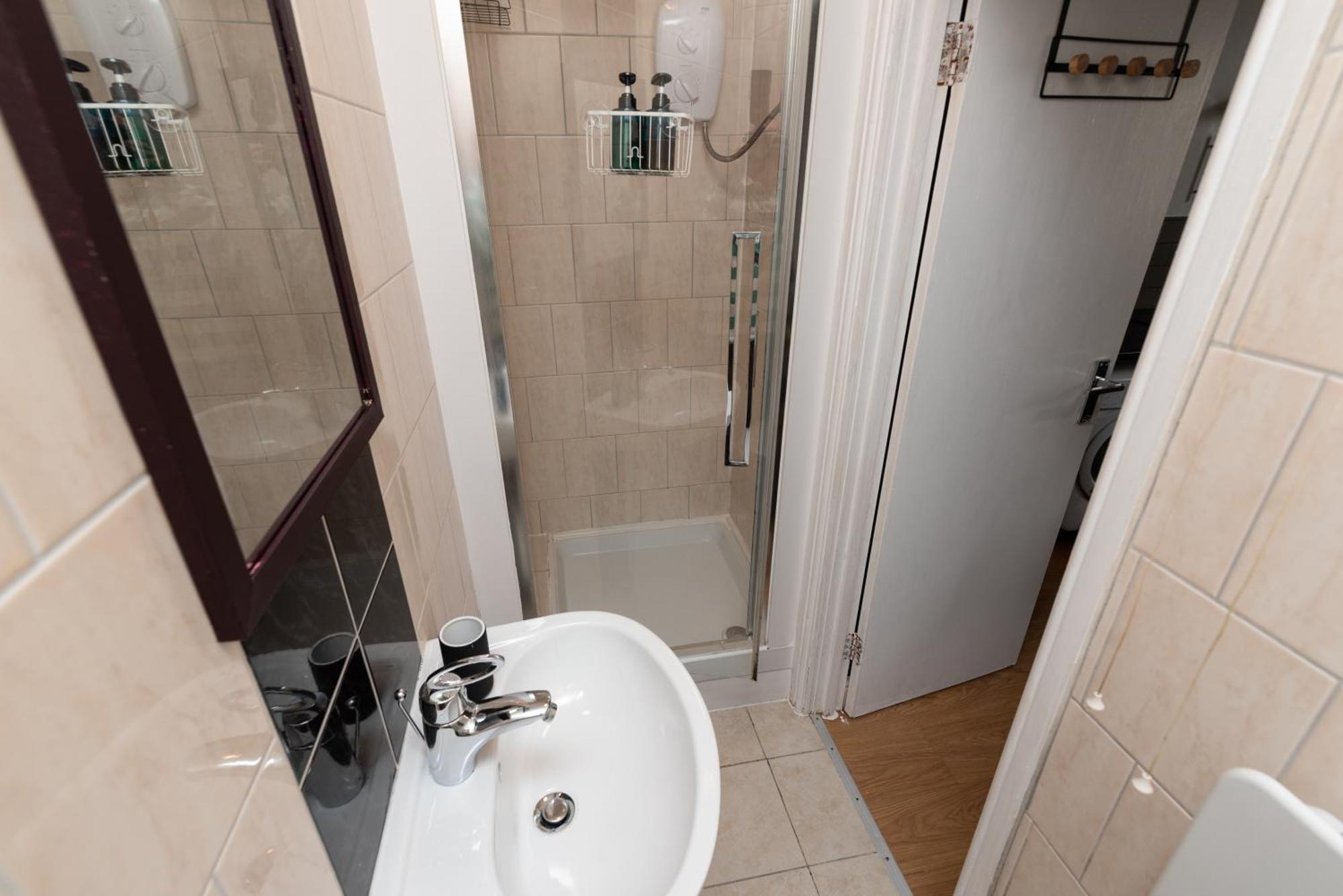 Cozy One Bedroom - Cardiff City Centre Apartment Ngoại thất bức ảnh